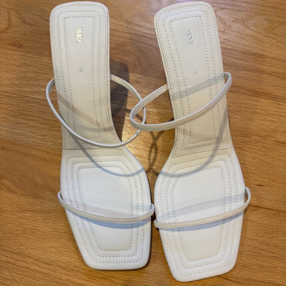 Zara White Heeled Sandals with Thin Straps- NWOT